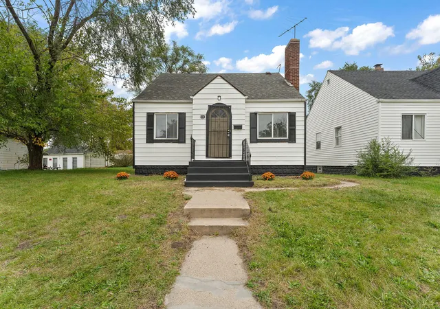 Photo 1 of Single family home for sale at 616 W 45th Street, Gary, IN 46408 | MLS# 847011 | Listing updated on 2026-10-18