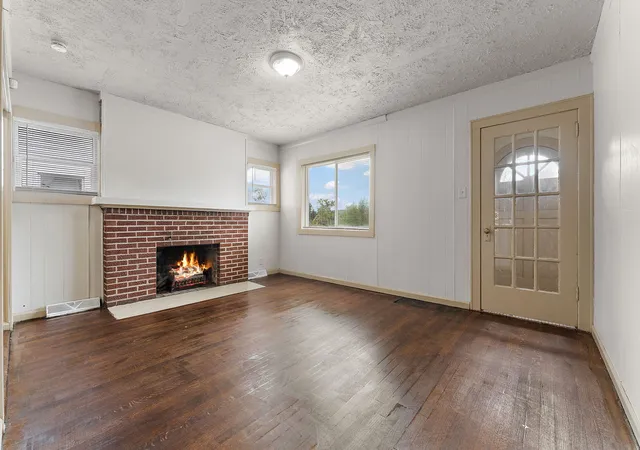 Photo 3 of Single family home for sale at 616 W 45th Street, Gary, IN 46408 | MLS# 847011 | Listing updated on 2026-10-18