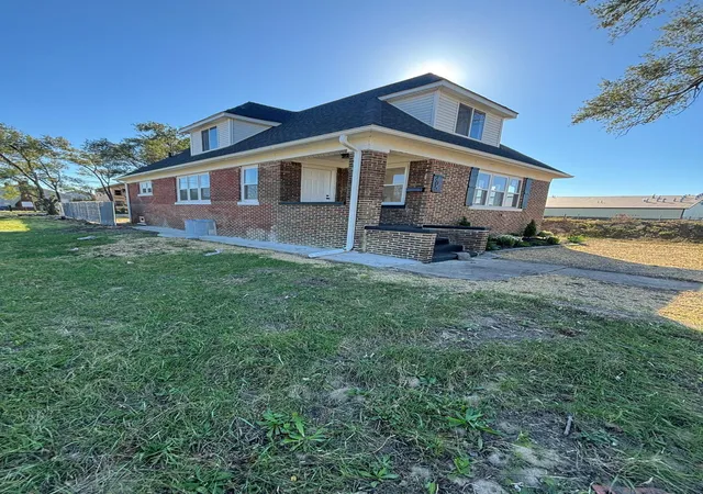 Photo 2 of Single family home for sale at 405 Bridge St, Gary, IN 46404 | MLS# 847075 | Listing updated on 2026-10-23