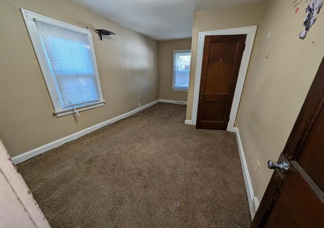 Photo 4 of Single family home for sale at 3840 Missouri St, Hobart, IN 46342 | MLS# 847020 | Listing updated on 2026-10-19