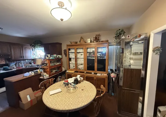 Photo 2 of Single family home for sale at 809 Lake St, Hobart, IN 46342 | MLS# 847037 | Listing updated on 2026-10-20