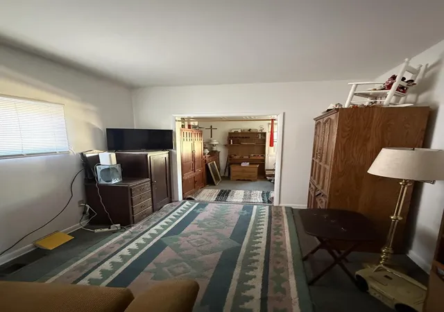 Photo 4 of Single family home for sale at 809 Lake St, Hobart, IN 46342 | MLS# 847037 | Listing updated on 2026-10-20