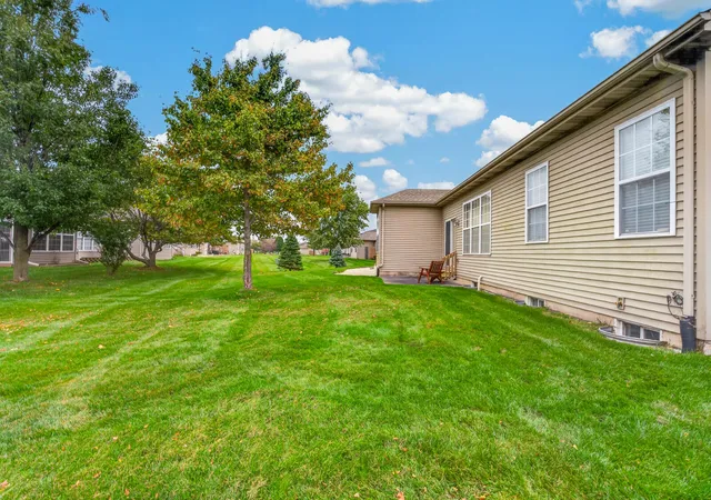 Photo 4 of Townhouse for sale at 1480 Charlevoix Way, Schererville, IN 46375 | MLS# 847389 | Listing updated on 2026-10-26