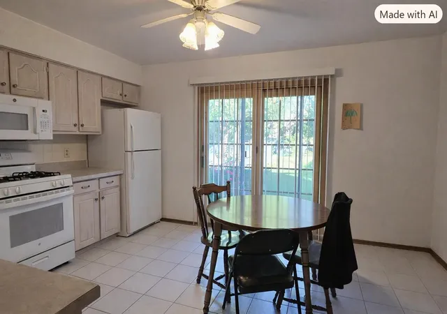 Photo 4 of Townhouse for sale at 723 Wellington Dr, Dyer, IN 46311 | MLS# 847086 | Listing updated on 2026-10-21
