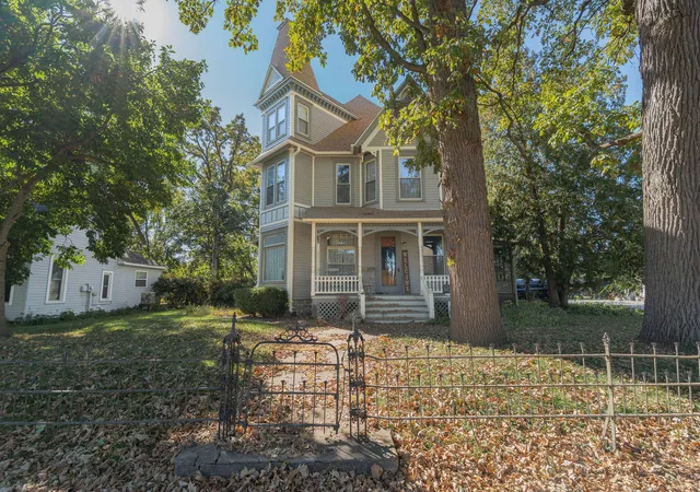 Photo 2 of Single family home for sale at 228 N Front St, Rensselaer, IN 47978 | MLS# 847205 | Listing updated on 2026-10-22