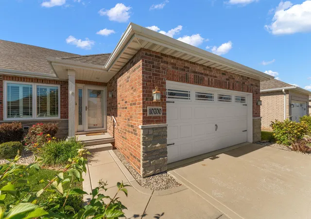Photo 3 of Multi family home for sale at 10700 Arbor Ln, Saint John, IN 46373 | MLS# 847072 | Listing updated on 2026-10-20
