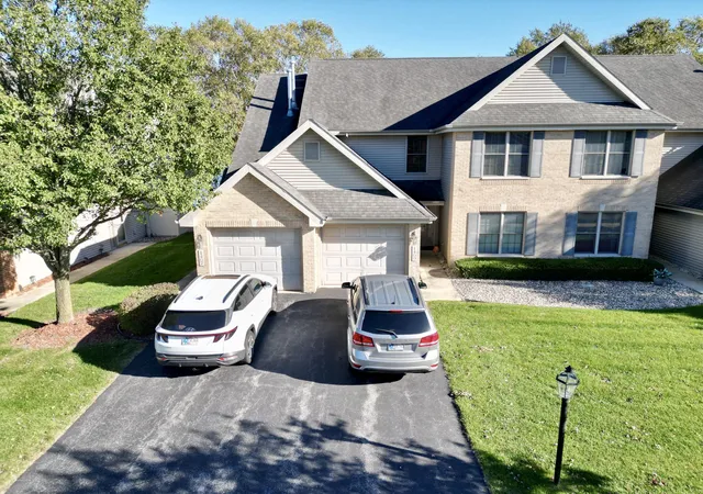 Condo for sale at 1467 Lakewood Ln #3, Schererville, IN 46375 | MLS# 847116