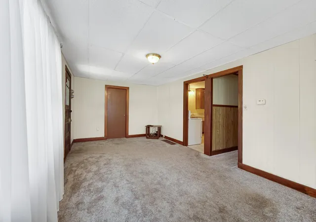 Photo 4 of Single family home for sale at 1002 S Main St, Kouts, IN 46347 | MLS# 847167 | Listing updated on 2026-10-25