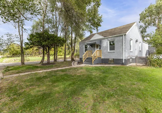 Photo 1 of Single family home for sale at 2301 Delaware St, Gary, IN 46407 | MLS# 847078 | Listing updated on 2026-10-20