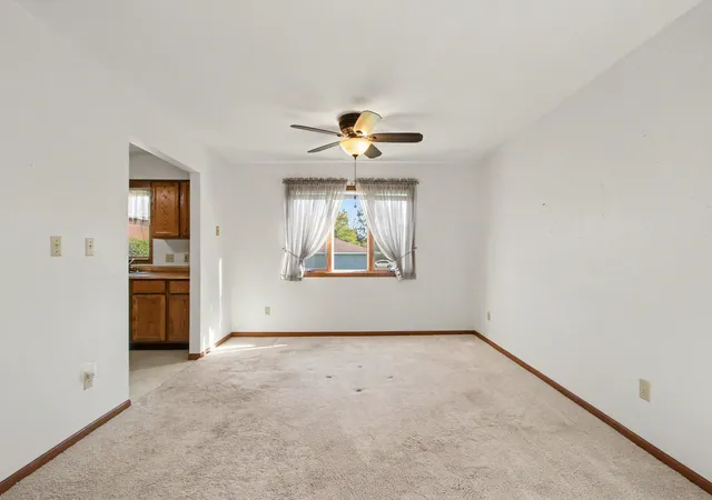 Photo 4 of Condo for sale at 2464 Harvest Dr, Crown Point, IN 46307 | MLS# 847198 | Listing updated on 2026-10-23