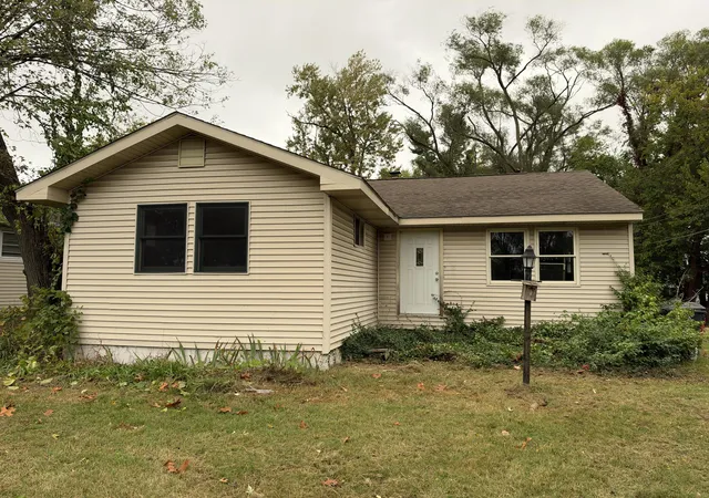 Single family home for sale at 412 Broadway St, Michigan City, IN 46360 | MLS# 847112
