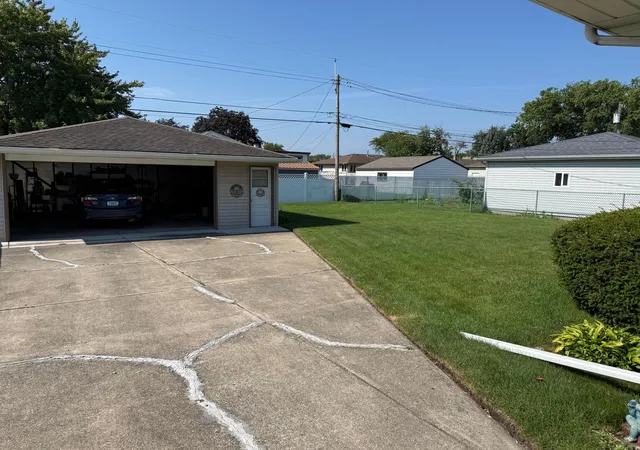 Photo 2 of Single family home for sale at 3538 42nd Place, Highland, IN 46322 | MLS# 847138 | Listing updated on 2026-10-21