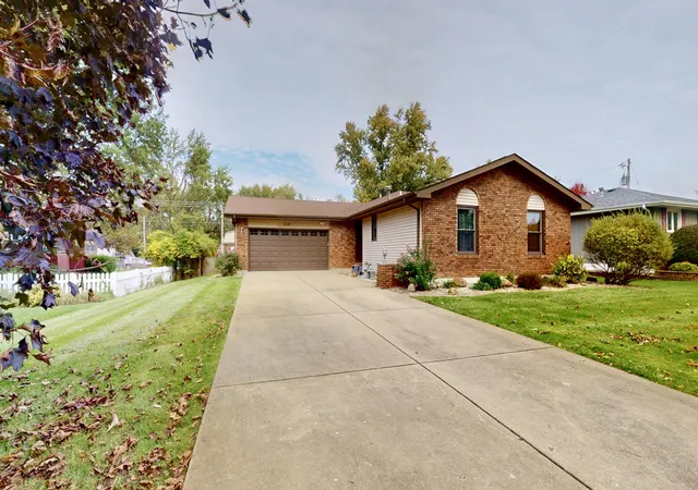 Photo 1 of Single family home for sale at 7110 W 85th Avenue, Crown Point, IN 46307 | MLS# 847158 | Listing updated on 2026-10-22