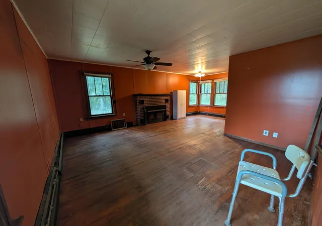 Photo 1 of Single family home for sale at 65 Ed Mcdashowicz Dr, Chesterton, IN 46304 | MLS# 847115 | Listing updated on 2026-10-22