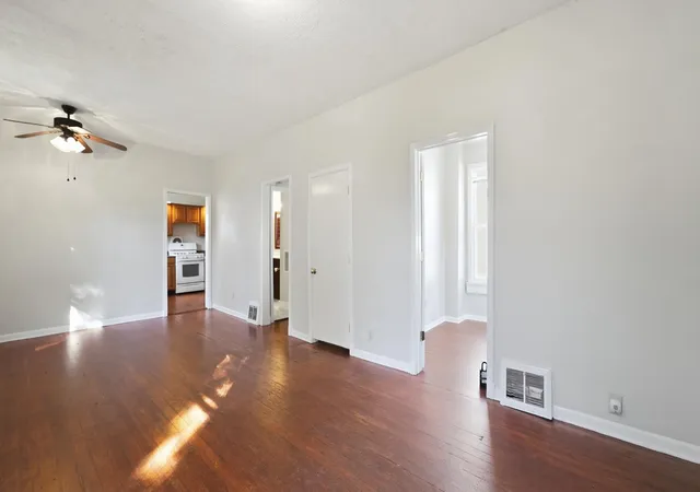 Photo 4 of Single family home for sale at 309 S Porter St, Michigan City, IN 46360 | MLS# 847294 | Listing updated on 2026-10-27