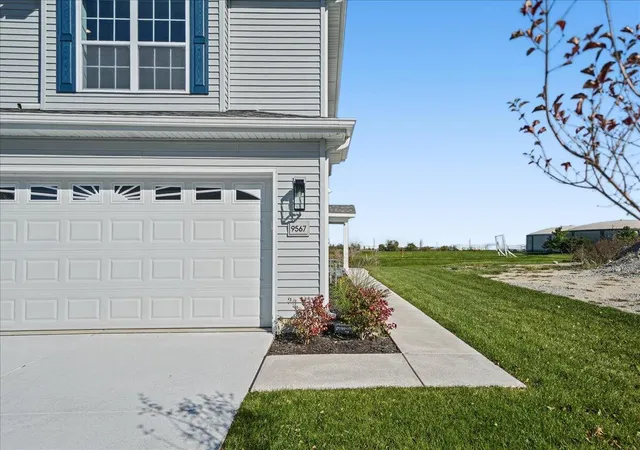 Photo 1 of Townhouse for sale at 9567 Luebcke Ln, Crown Point, IN 46307 | MLS# 847128 | Listing updated on 2026-10-21