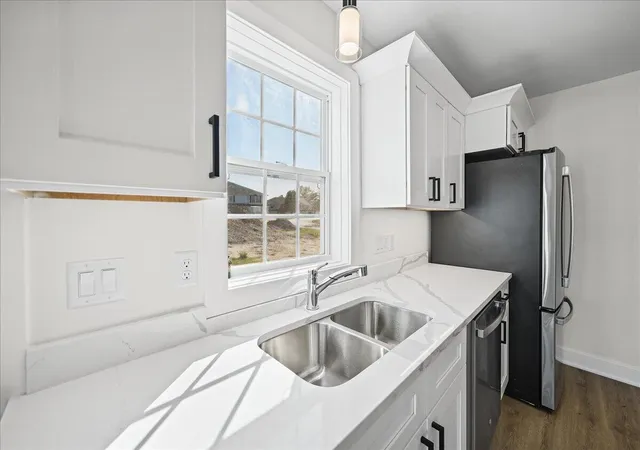 Photo 4 of Townhouse for sale at 9567 Luebcke Ln, Crown Point, IN 46307 | MLS# 847128 | Listing updated on 2026-10-21