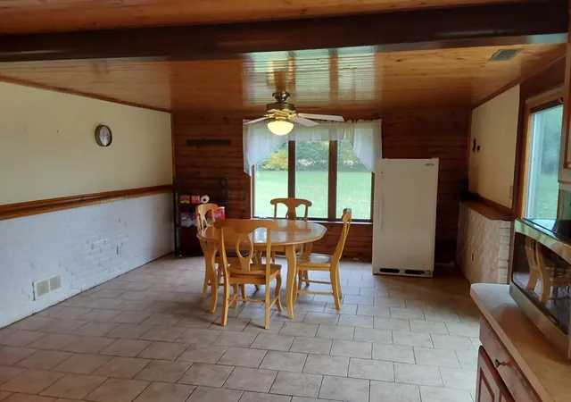 Photo 2 of Single family home for sale at 4665 W State Rd 10, Lake Village, IN 46349 | MLS# 847137 | Listing updated on 2026-10-21