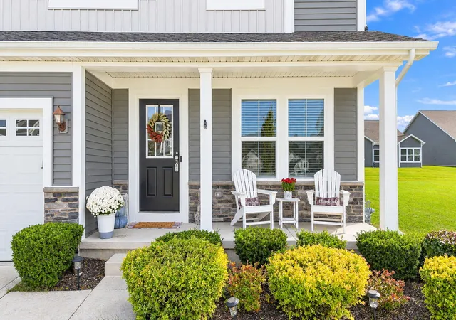 Photo 1 of Single family home for sale at 12345 Woodmar Pl, Cedar Lake, IN 46303 | MLS# 847232 | Listing updated on 2026-10-22