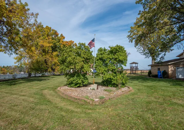 Photo 3 of Single family home for sale at 4611 W 1300 South, Hanna, IN 46340 | MLS# 847364 | Listing updated on 2026-10-29