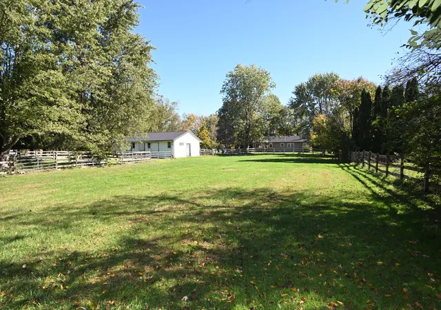 Photo 4 of Single family home for sale at 922 N County Line Rd, Westville, IN 46391 | MLS# 847183 | Listing updated on 2026-10-26