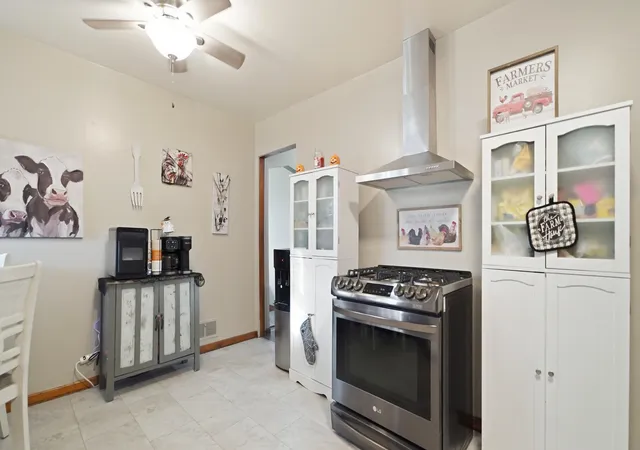 Photo 2 of Single family home for sale at 3416 Michigan St, Hobart, IN 46342 | MLS# 847181 | Listing updated on 2026-10-26