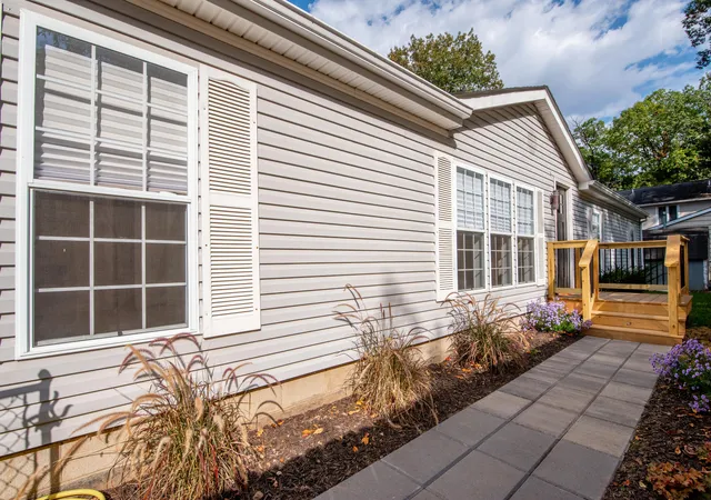 Photo 1 of Manufactured home for sale at 5310 5th Avenue, Valparaiso, IN 46383 | MLS# 847199 | Listing updated on 2026-10-22