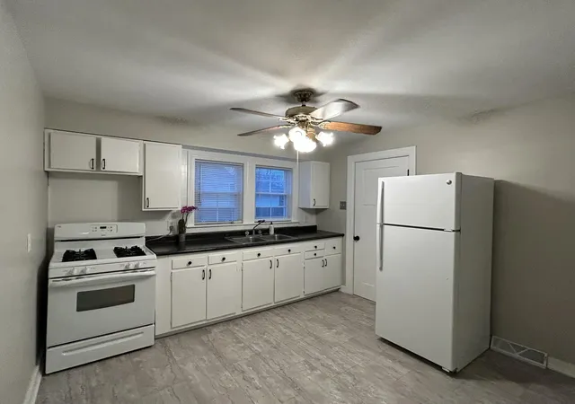 Photo 3 of Single family home for sale at 510 N Lawrence St, Hobart, IN 46342 | MLS# 847211 | Listing updated on 2026-10-26