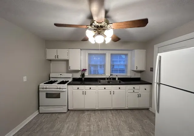 Photo 4 of Single family home for sale at 510 N Lawrence St, Hobart, IN 46342 | MLS# 847211 | Listing updated on 2026-10-26