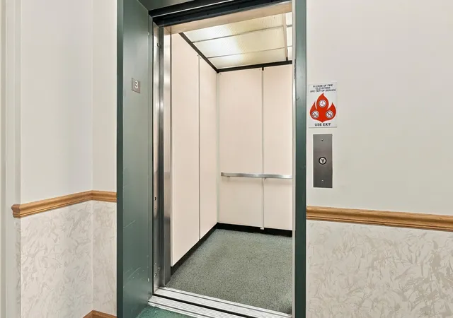 Photo 3 of Condo for sale at 115 Swan Dr #3B, Dyer, IN 46311 | MLS# 847429 | Listing updated on 2026-10-27