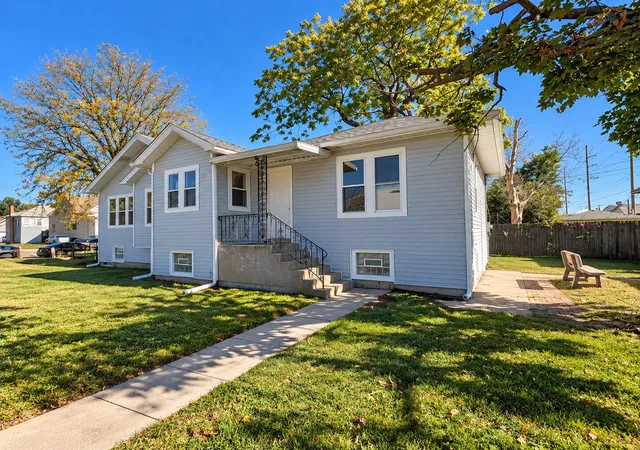 Photo 2 of Single family home for sale at 506 Detroit St, Hammond, IN 46320 | MLS# 847239 | Listing updated on 2026-10-22