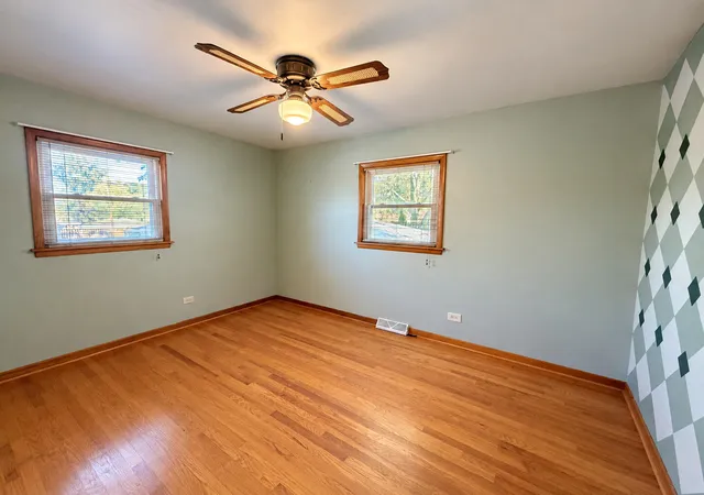 Photo 3 of Single family home for sale at 625 N Wheeler St, Griffith, IN 46319 | MLS# 847247 | Listing updated on 2026-10-25