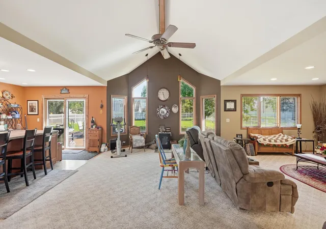 Photo 4 of Single family home for sale at 2501 Howard Castle Dr, Dyer, IN 46311 | MLS# 847255 | Listing updated on 2026-10-27