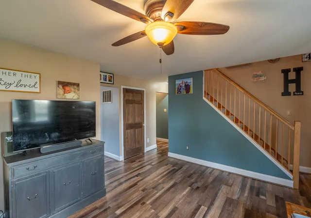 Photo 3 of Single family home for sale at 661-1 N 450 West, Valparaiso, IN 46385 | MLS# 847264 | Listing updated on 2026-10-23