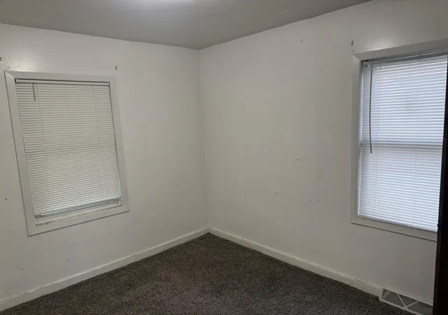Photo 4 of Single family home for sale at 7415 Chestnut Ave, Hammond, IN 46324 | MLS# 847274 | Listing updated on 2026-10-23