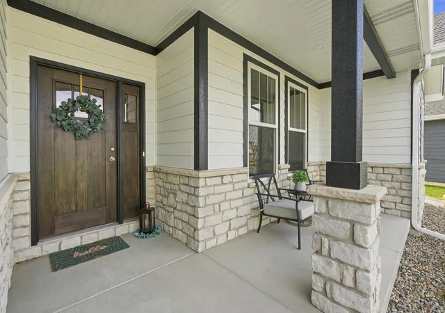 Photo 2 of Single family home for sale at 14609 S Quartz Ln, Dyer, IN 46311 | MLS# 847475 | Listing updated on 2026-10-28