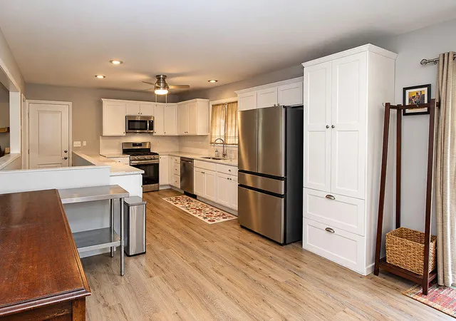 Photo 4 of Single family home for sale at 1717 Farrand Ave, La Porte, IN 46350 | MLS# 847290 | Listing updated on 2026-10-23
