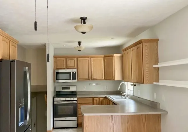 Photo 2 of Single family home for sale at 3605 E Engel Dr, Valparaiso, IN 46383 | MLS# 847296 | Listing updated on 2026-10-28