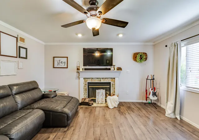Photo 2 of Single family home for sale at 1469 Admiral Dr, Chesterton, IN 46304 | MLS# 847428 | Listing updated on 2026-10-29