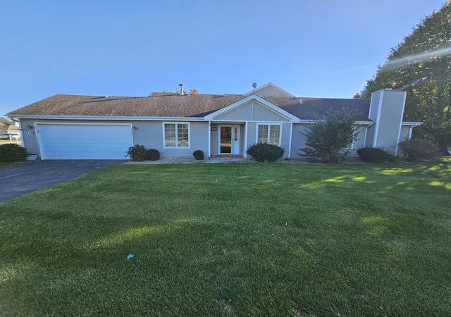 Photo 1 of Townhouse for sale at 9210 Maryland St, Merrillville, IN 46410 | MLS# 847515 | Listing updated on 2026-10-29
