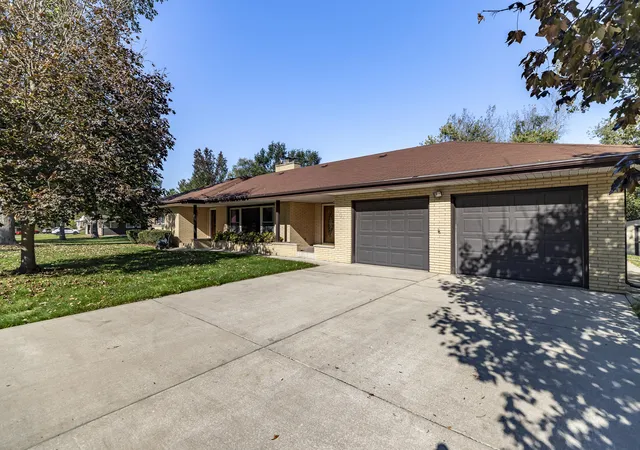Single family home for sale at 11253 W 80th Court, Saint John, IN 46373 | MLS# 847370