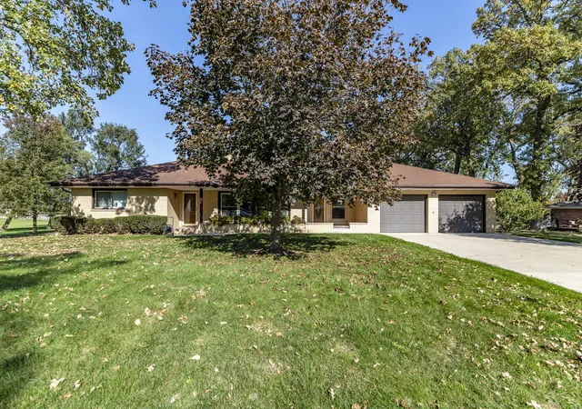 Photo 3 of Single family home for sale at 11253 W 80th Court, Saint John, IN 46373 | MLS# 847370 | Listing updated on 2026-10-27