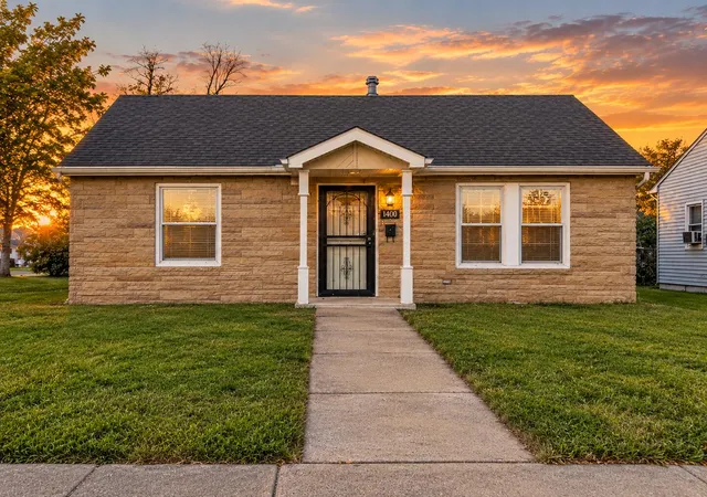 Photo 1 of Single family home for sale at 1400 E 35th Place, Gary, IN 46409 | MLS# 847401 | Listing updated on 2026-10-26