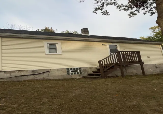 Photo 1 of Single family home for sale at 3760 Sandusky St, Hobart, IN 46342 | MLS# 847369 | Listing updated on 2026-10-27
