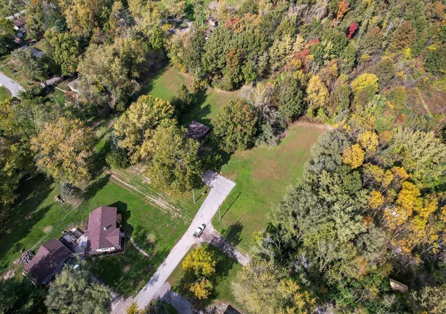 Photo 3 of Single family home for sale at 1764 Elgin St, Chesterton, IN 46304 | MLS# 847391 | Listing updated on 2026-10-26