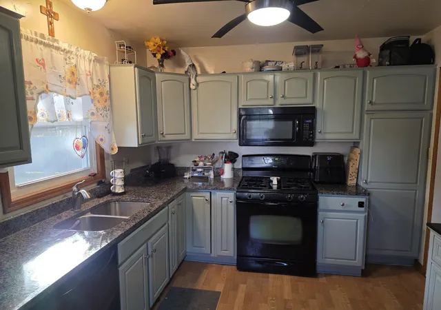 Photo 3 of Single family home for sale at 2708 38th Street, Highland, IN 46322 | MLS# 847435 | Listing updated on 2026-10-27