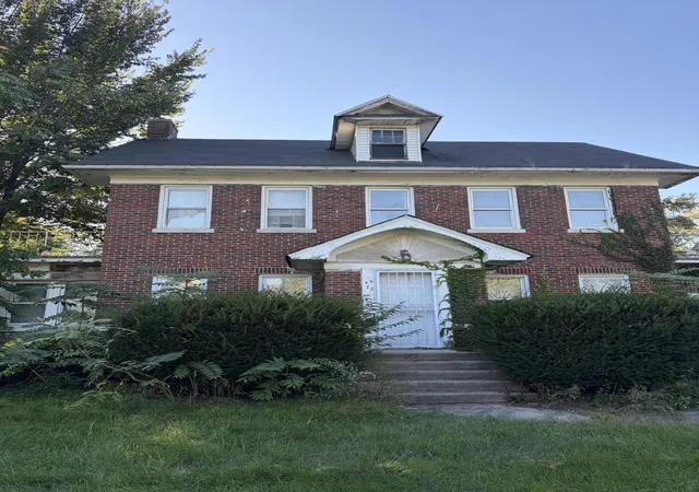 Photo 2 of Single family home for sale at 4572 Jefferson Pl, Gary, IN 46408 | MLS# 847411 | Listing updated on 2026-10-27