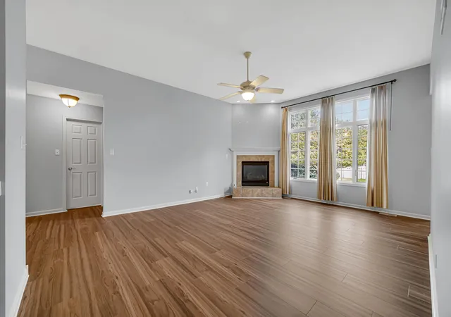 Photo 3 of Single family home for sale at 1213 Wildflower Way, Schererville, IN 46375 | MLS# 847451 | Listing updated on 2026-10-27