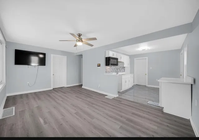 Photo 2 of Single family home for sale at 1924 M L King Dr, Gary, IN 46407 | MLS# 847457 | Listing updated on 2026-10-27