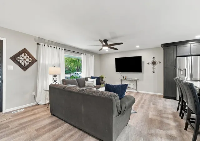 Photo 4 of Single family home for sale at 9981 N 1200 West, De Motte, IN 46310 | MLS# 847432 | Listing updated on 2026-10-27